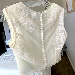 Karen Willis Holmes Bridal Topper